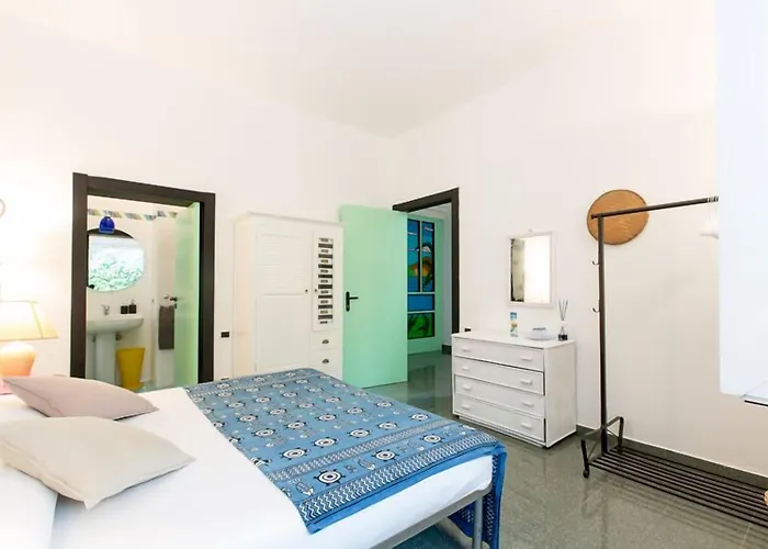 Guest house Amoredimare In 4*