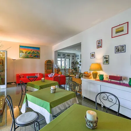 Amoredimare In 4*