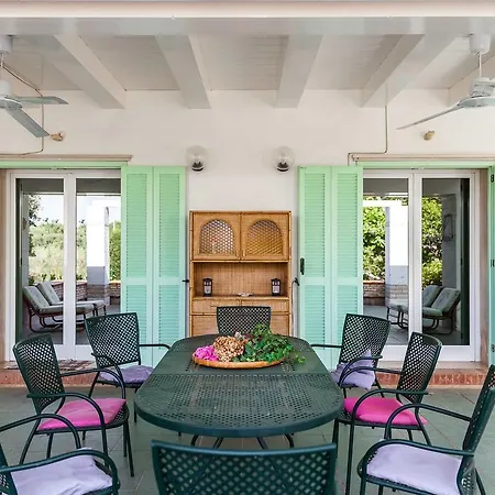 בית הארחה Amoredimare In 4*