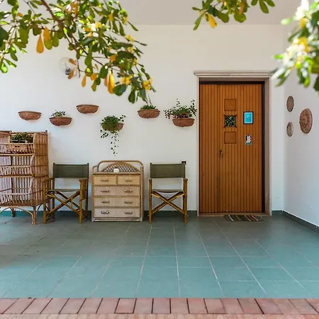 Amoredimare In בית הארחה 4*